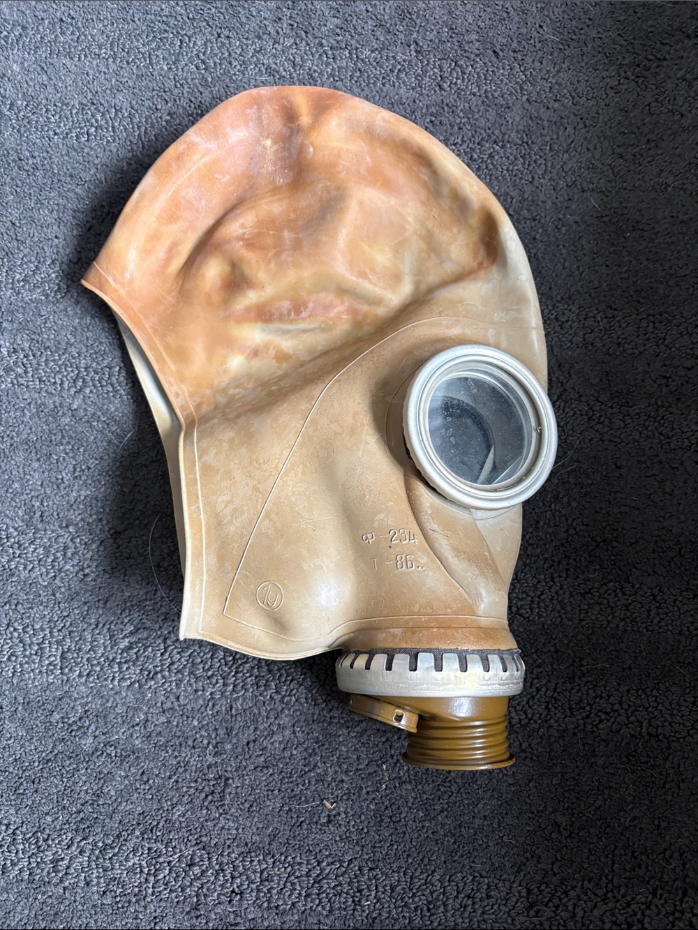 Men's Protective Gas Mask - Tan